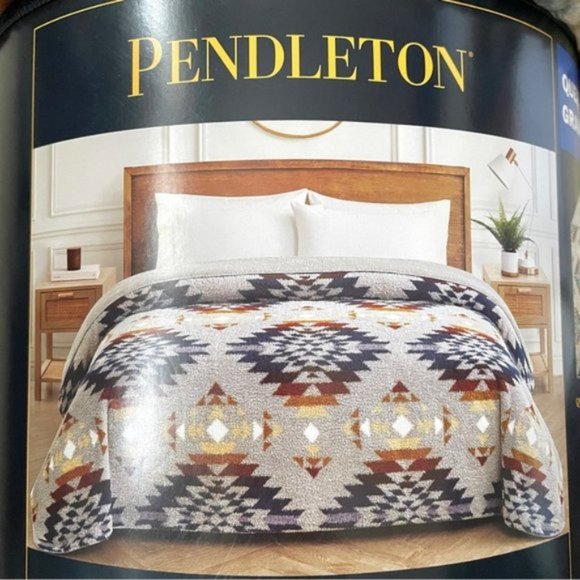 Pendleton Other - Pendleton Legend Lake Gray Multi Ikat Sherpa Fleece Throw Blanket - Queen, BNIP